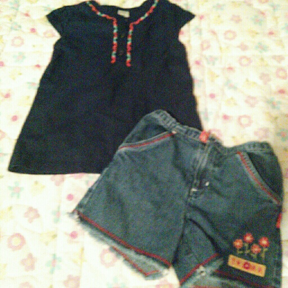 Little Girls - Picture 1 of 1